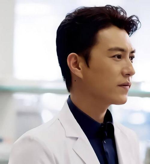 白的男明星,探寻明星们的独特风采